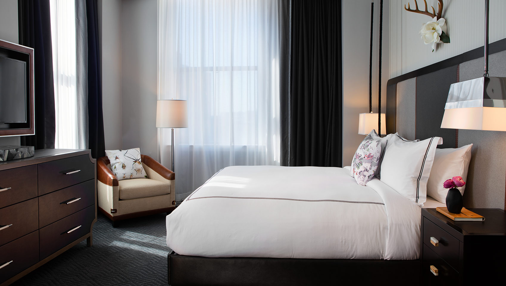King guestroom
